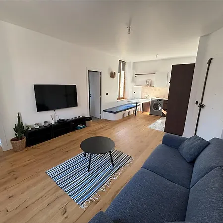Apartmán Bakara, Elegant T2 Au Coeur Des Halles De *